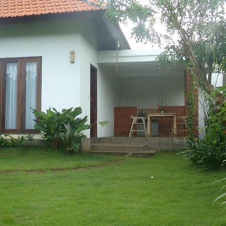 Green Bowl Bali Homestay Kuta Selatan Exterior photo